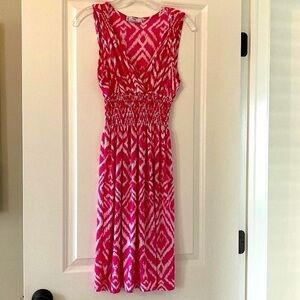 Medium pink and white dress